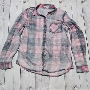 Maurices Small Gray and Pink Plaid button down shirt